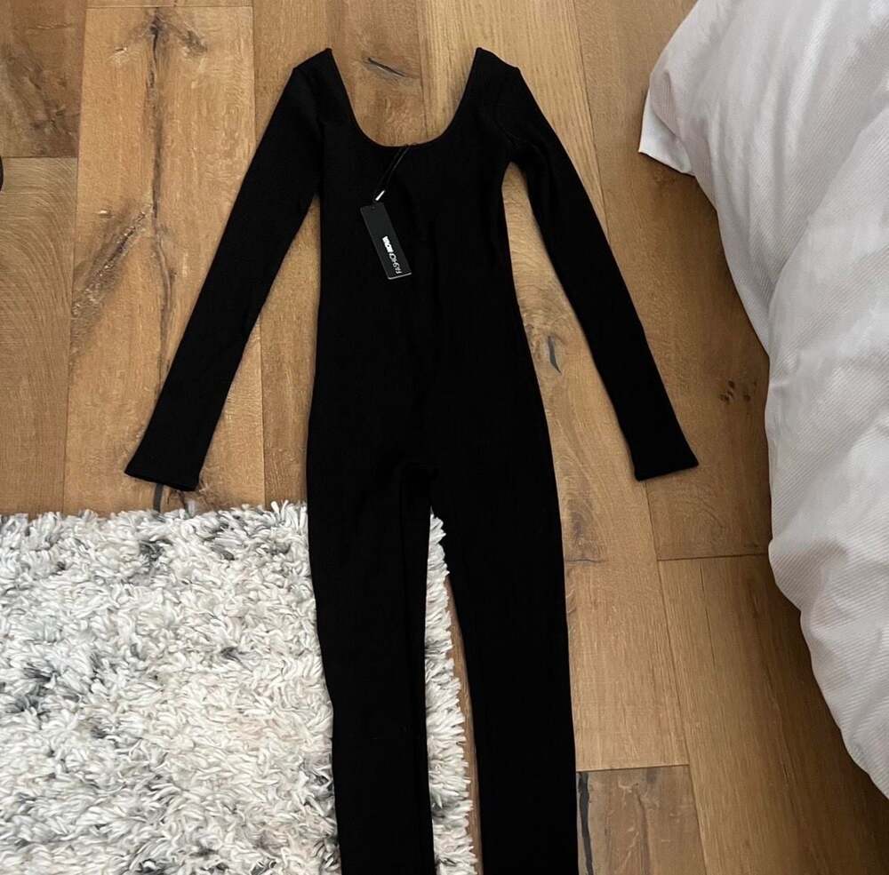 Women’s Fashion Nova Halie Snatched Jumpsuit Black Size XS